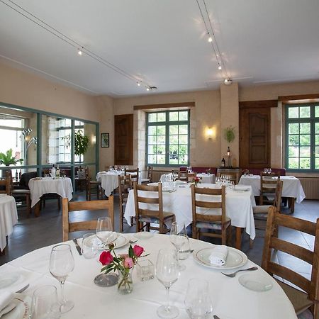 Le Lion D'Or Hotel Manzac-sur-Vern Ngoại thất bức ảnh